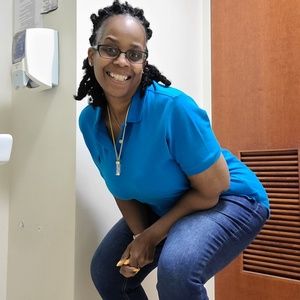 Meet your Posher, Anika